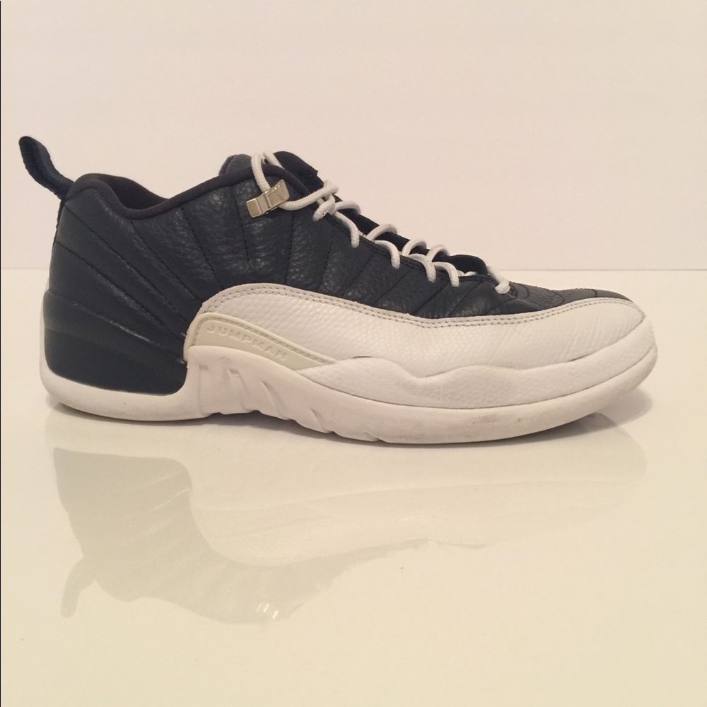 ****SOLD****Air Jordan 12 Low Men’s Size 9.5